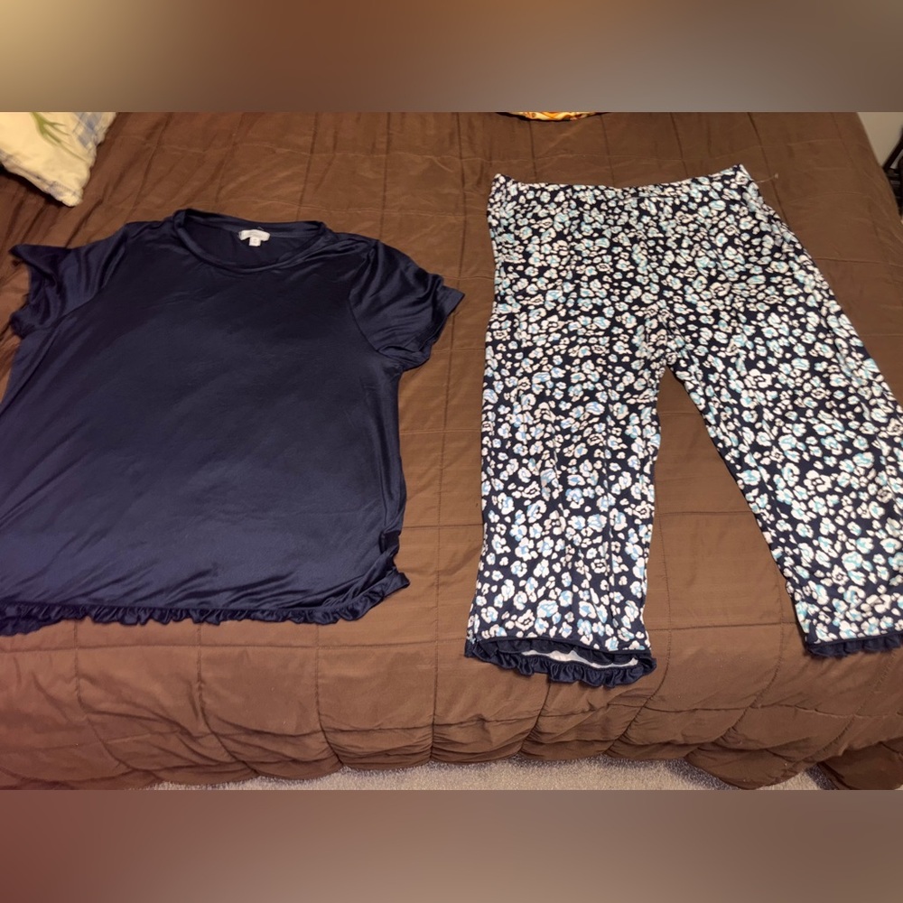 Kim Rogers Plus Size 2XL Yummy Ruffle Capri Printed Pajama Set(NWT)